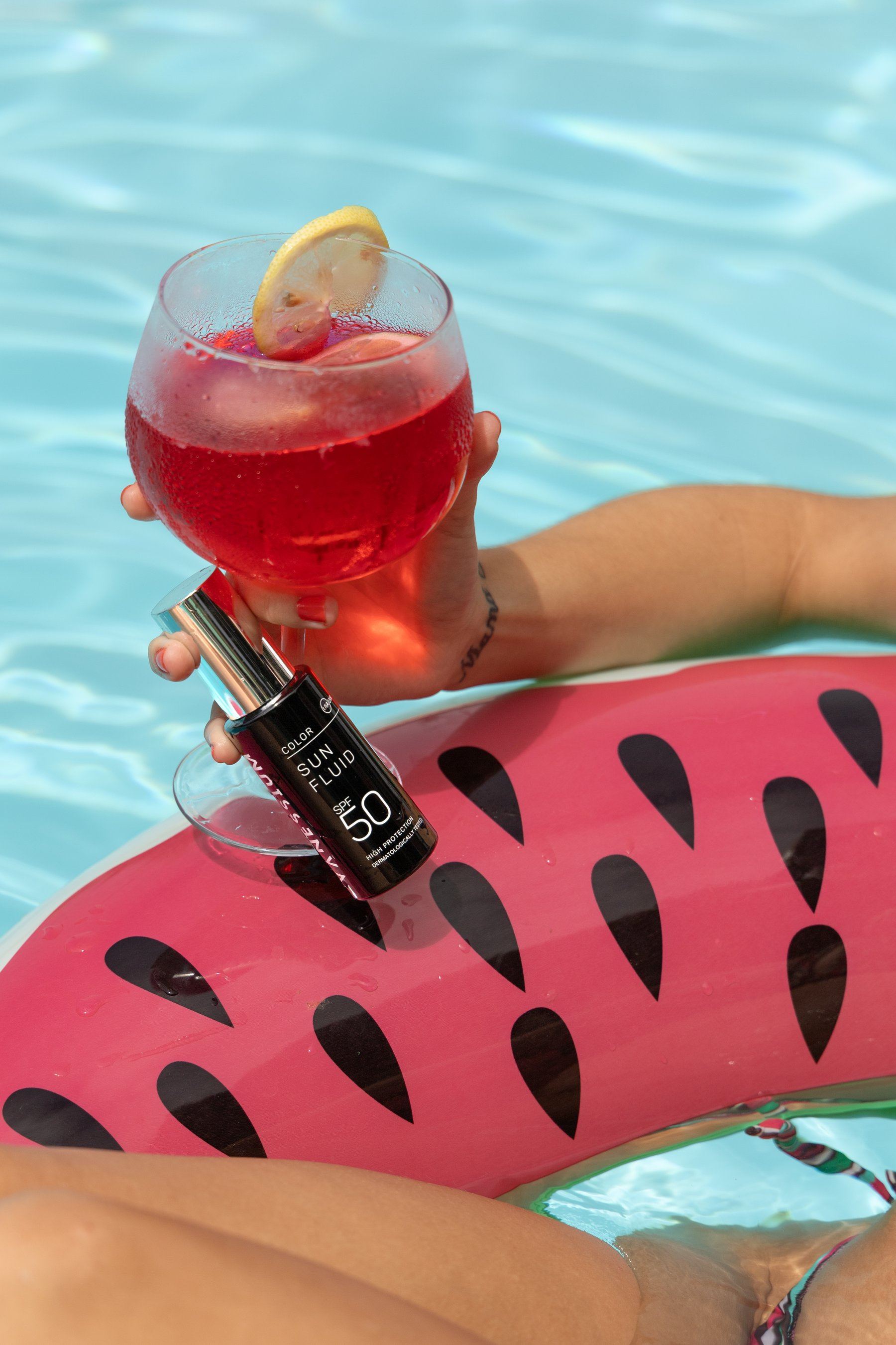 Fotoproducto lifestyle piscina